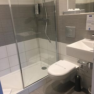 Double Room 2 Single Beds